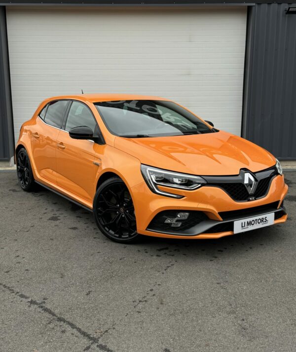 renault-megane-4-rs-orange