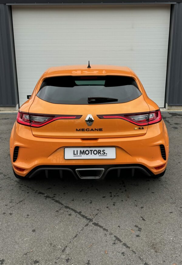 renault-megane-4-rs-orange