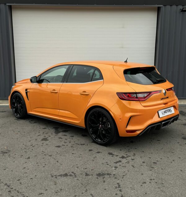 renault-megane-4-rs-orange