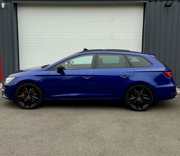 Seat Leon Cupra 300 ST