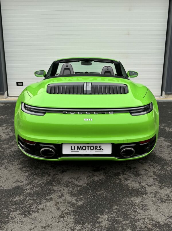 Porsche-911-Carrera-S-Type-922 Cabriolet-vert-lezard