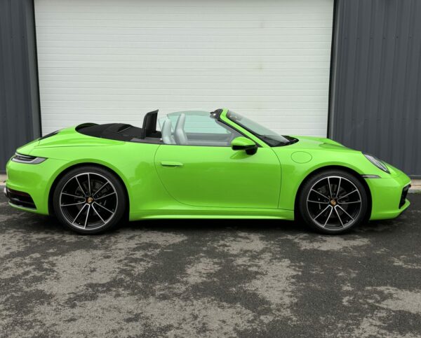 Porsche-911-Carrera-S-Type-922 Cabriolet-vert-lezard