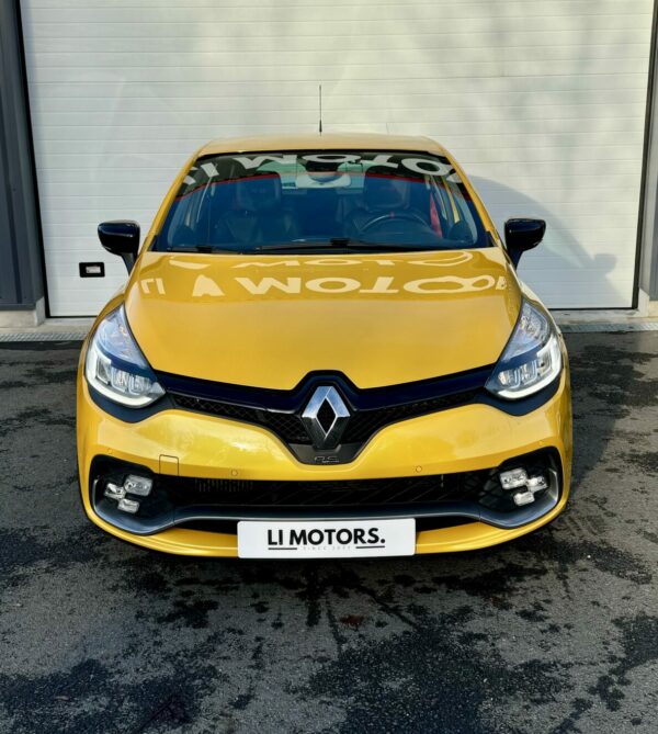 Renault Clio 4 RS Trophy jaune sirius