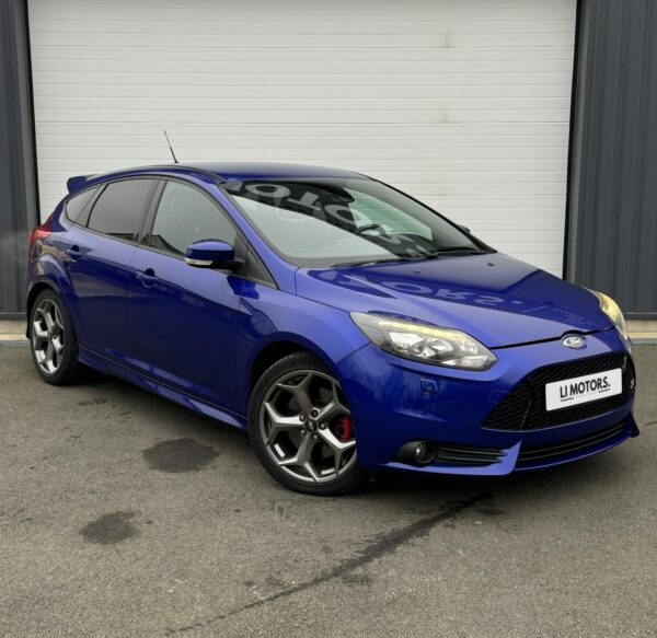 ford-focus-st-250